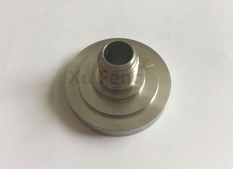 cnc turning steel screw
