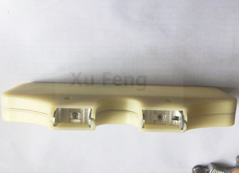 China Plastic CNC Milling Machining Part