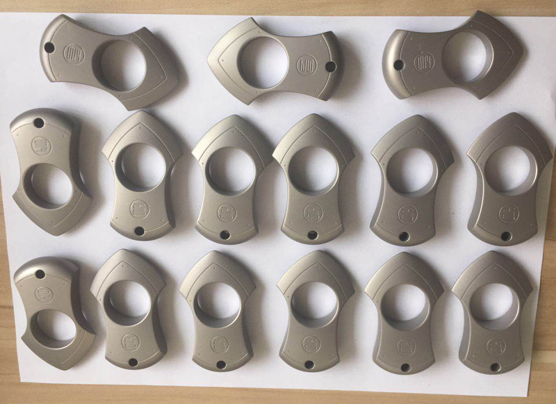 CNC Milling titanium blader parts，CNC Milling Part to use a hardened steel or carbide cutter to prevent wear and ensure accurate cuts. CNC Milling Part The cutting parameters should be optimized for each different operation to ensure the best possible res